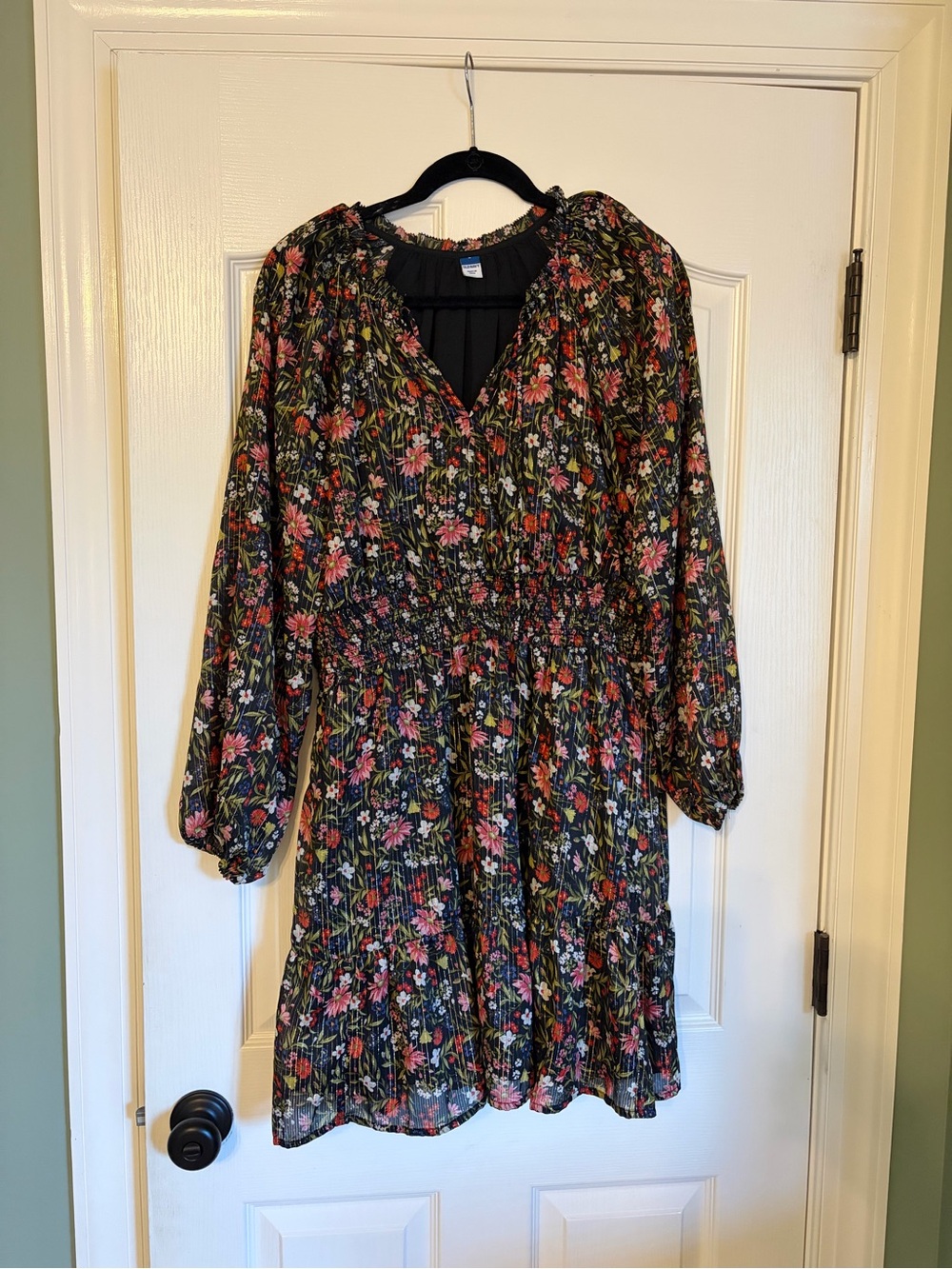 Black Floral Long-Sleeve Dress